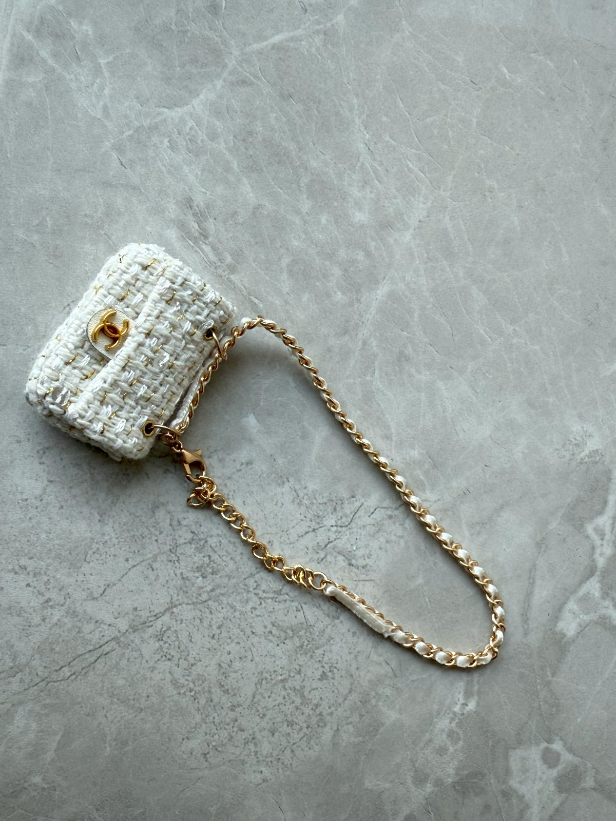 Labubu Mini Tweed Chain Bag – Chanel Style White Fashion Accessory