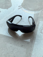 Labubu Mini Black Fashion Sunglasses – Stylish Accessory