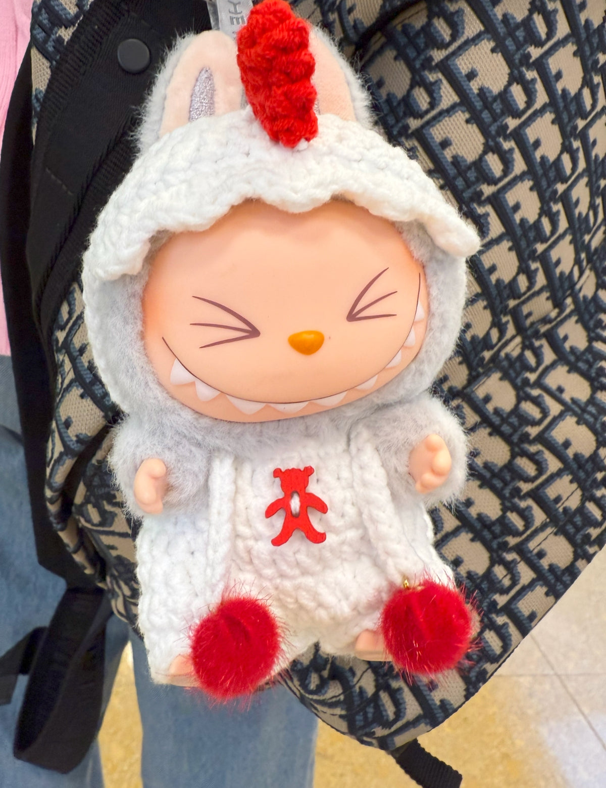 owo-B1024_a.jpg